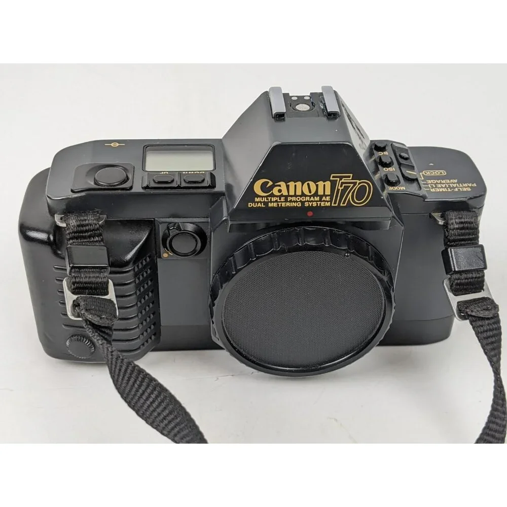 Canon T70 Camera Bundle Lot, Sunpak 433 Flash, 35-70mm lens, 75-200mm lens